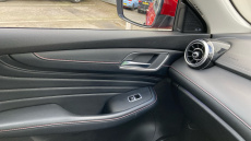 MG Hs 1.5 T-GDI Exclusive 5dr Petrol Hatchback